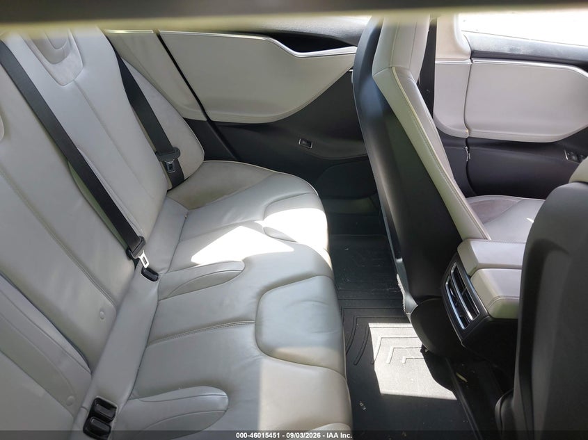 2013 TESLA MODEL S auction photo 8