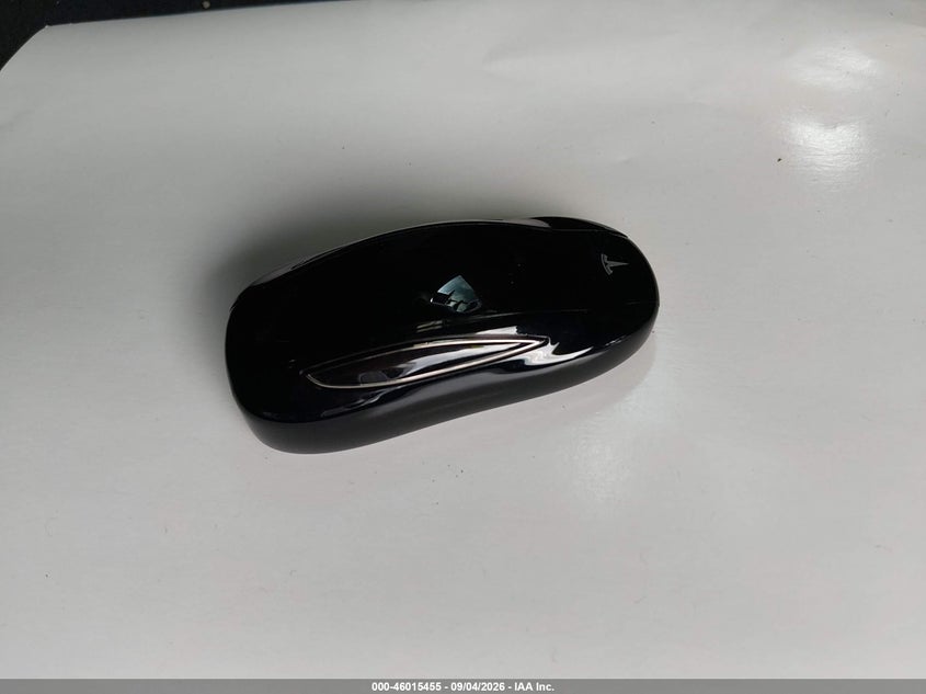 TESLA MODEL X 2017 VIN 5YJXCDE24HF051568