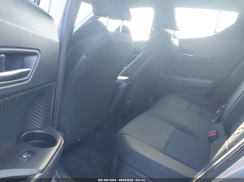 2018 TOYOTA C-HR auction photo 8