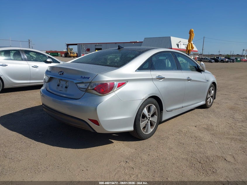2011 HYUNDAI SONATA HYBRID auction photo 4