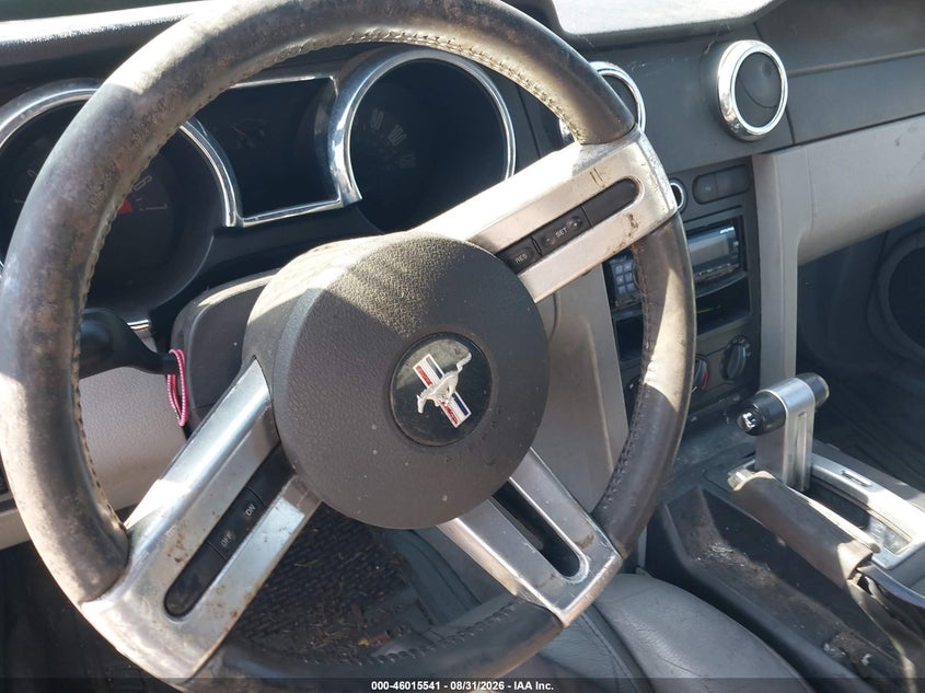 2006 FORD MUSTANG auction photo 6