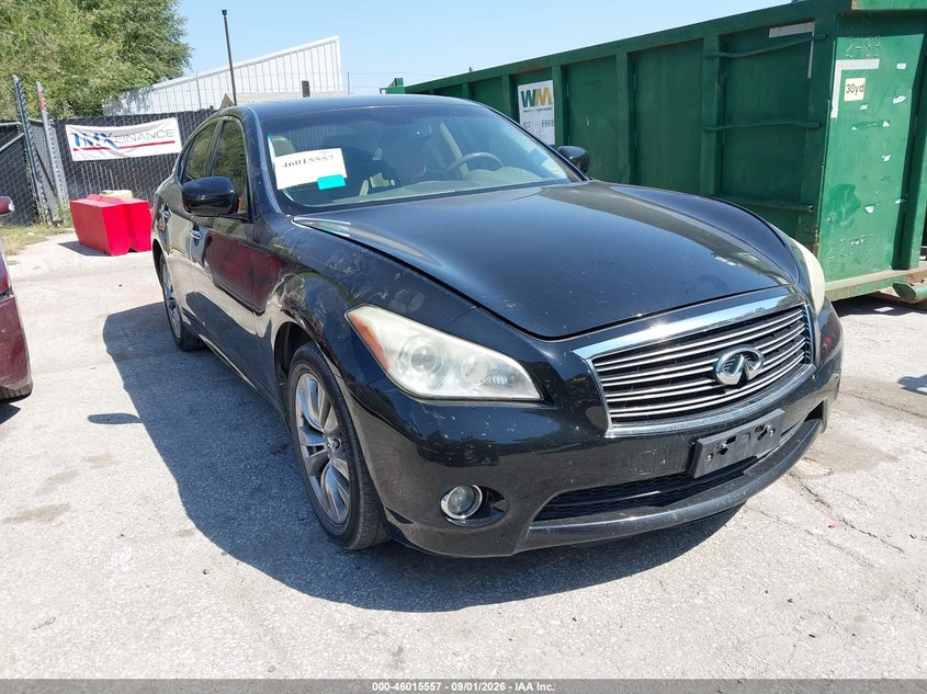 2013 Infiniti M37X, Wear, IAAI, VIN JN1BY1AR6DM601788