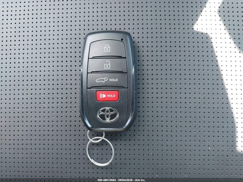 TOYOTA RAV4 - zdjęcie 11