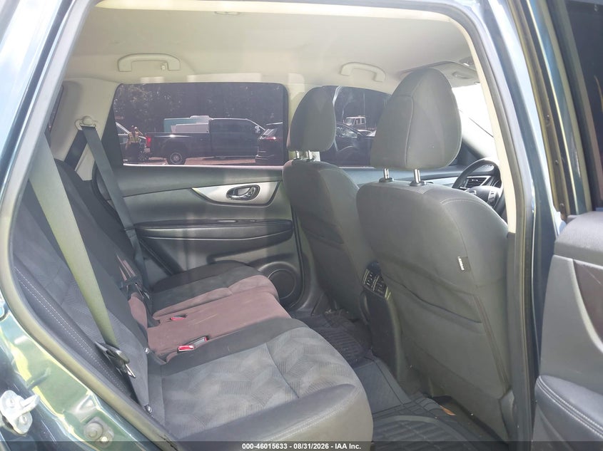 2016 NISSAN ROGUE auction photo 8