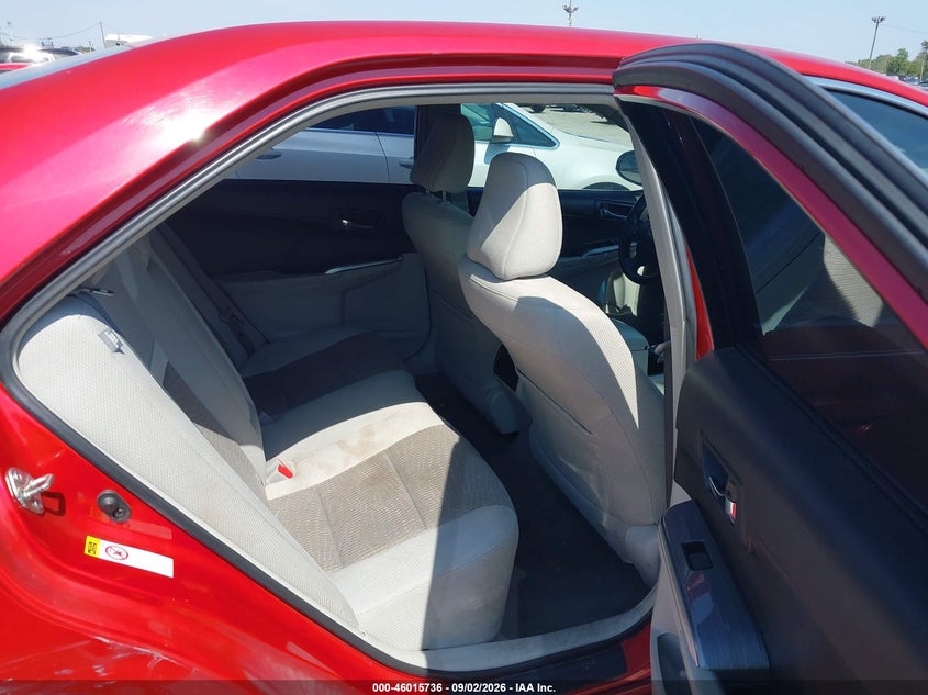 2014 TOYOTA CAMRY HYBRID auction photo 8