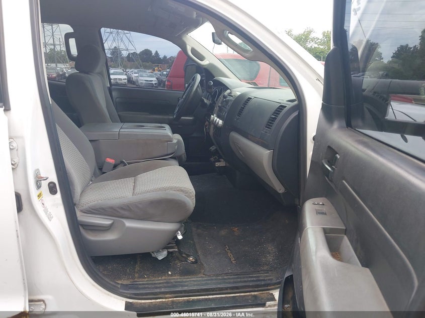 2012 TOYOTA TUNDRA auction photo 5