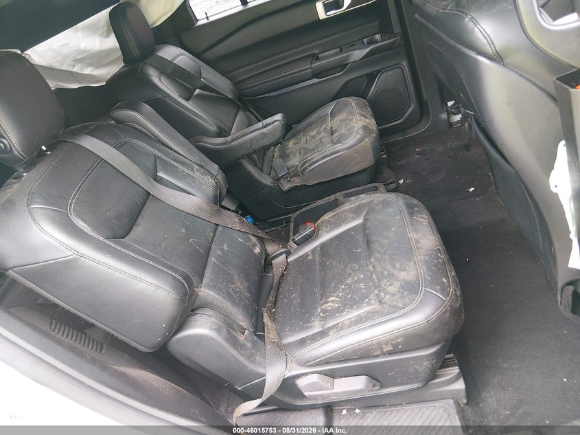 2020 FORD EXPLORER auction photo 8