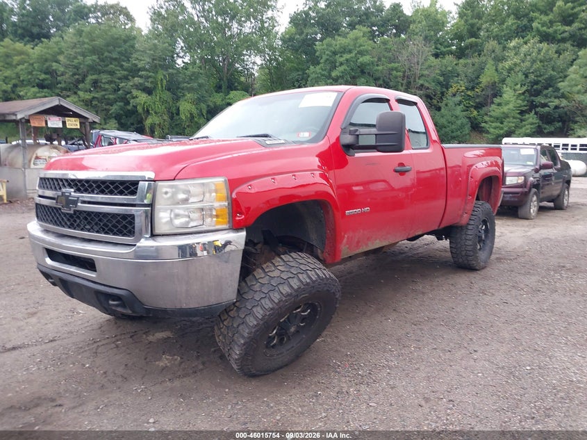 2011 CHEVROLET SILVERADO 2500HD auction photo 2