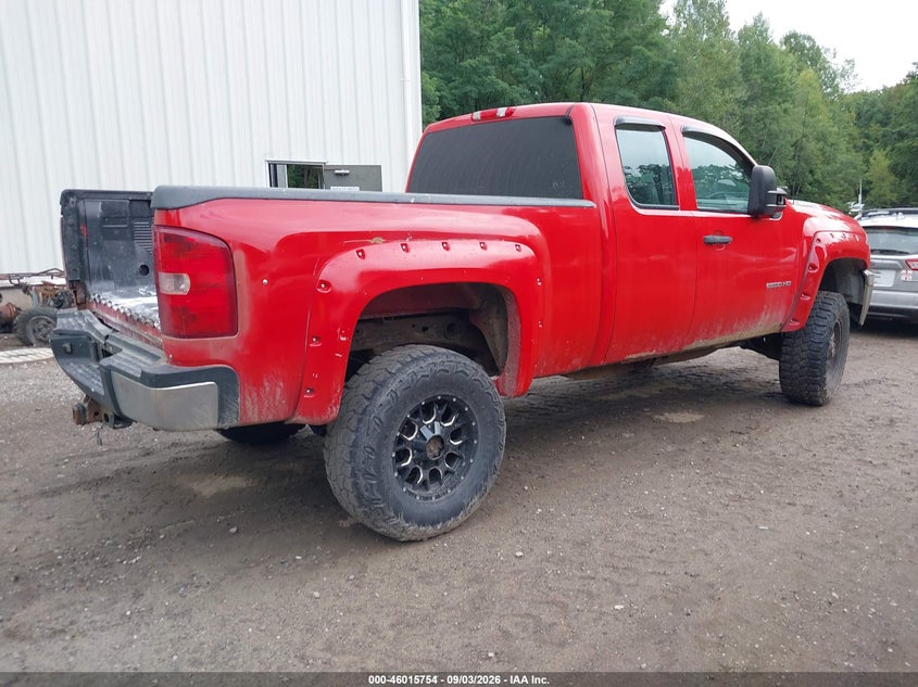 2011 CHEVROLET SILVERADO 2500HD auction photo 4