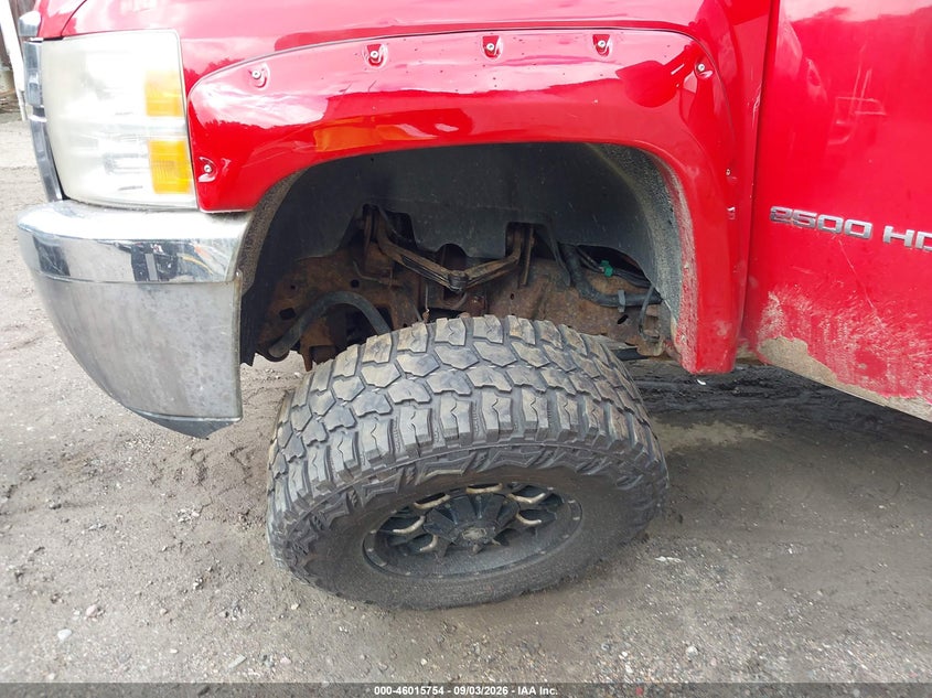 2011 CHEVROLET SILVERADO 2500HD auction photo 6
