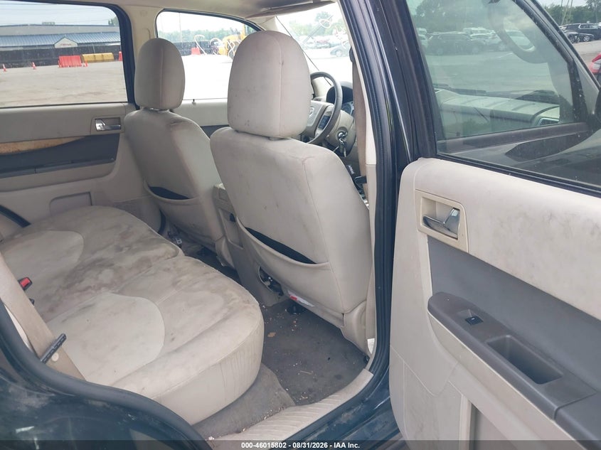 2009 MERCURY MARINER auction photo 8