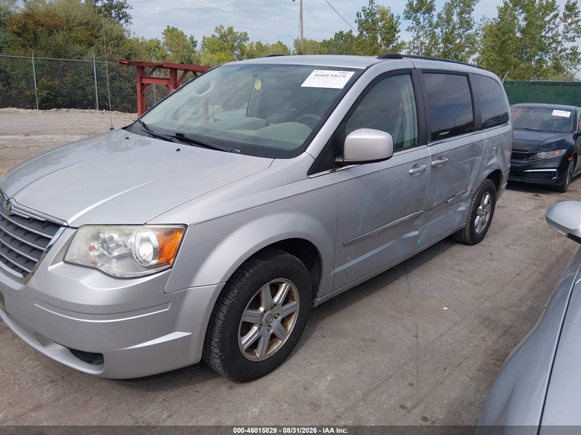 CHRYSLER TOWN & COUNTRY 2010 VIN 2A4RR5D14AR413411