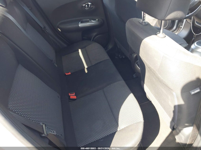 2015 NISSAN JUKE auction photo 8