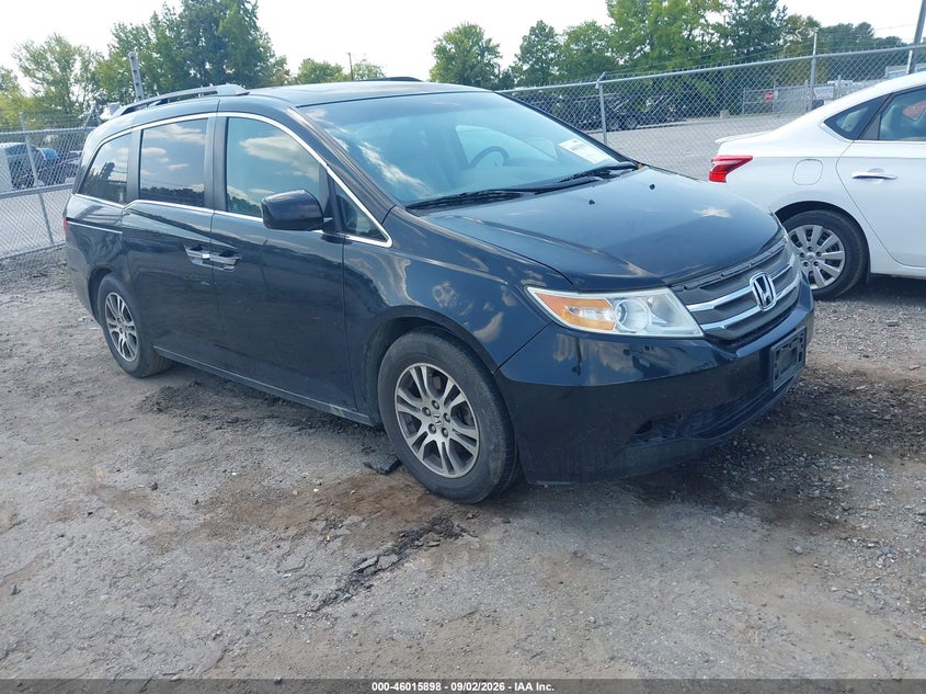 2011 HONDA ODYSSEY auction photo 1