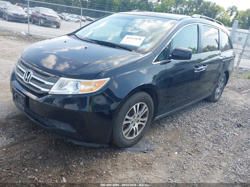 2011 HONDA ODYSSEY auction photo 2