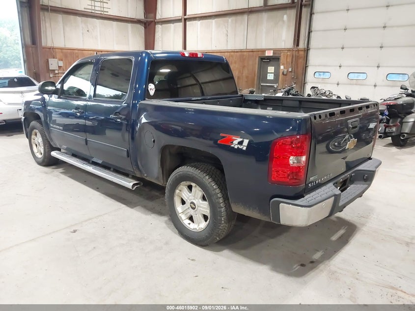 2011 CHEVROLET SILVERADO 1500 auction photo 3