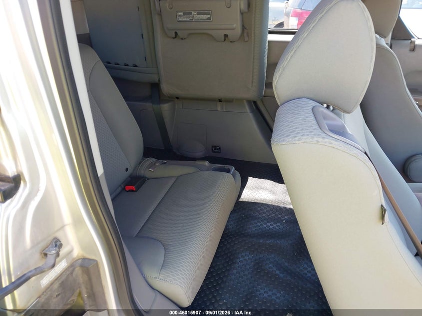 HONDA ELEMENT 2011 VIN 5J6YH1H79BL003171