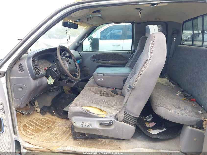 2000 DODGE RAM 3500 auction photo 7