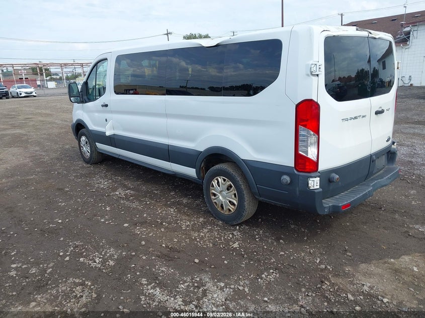 2015 FORD TRANSIT-350 auction photo 3