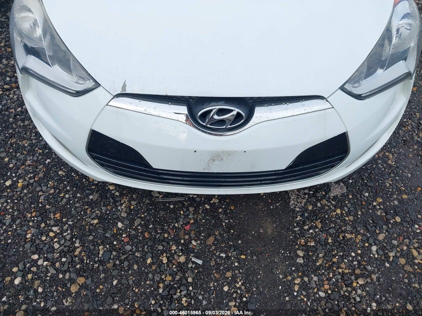 2016 HYUNDAI VELOSTER auction photo 6