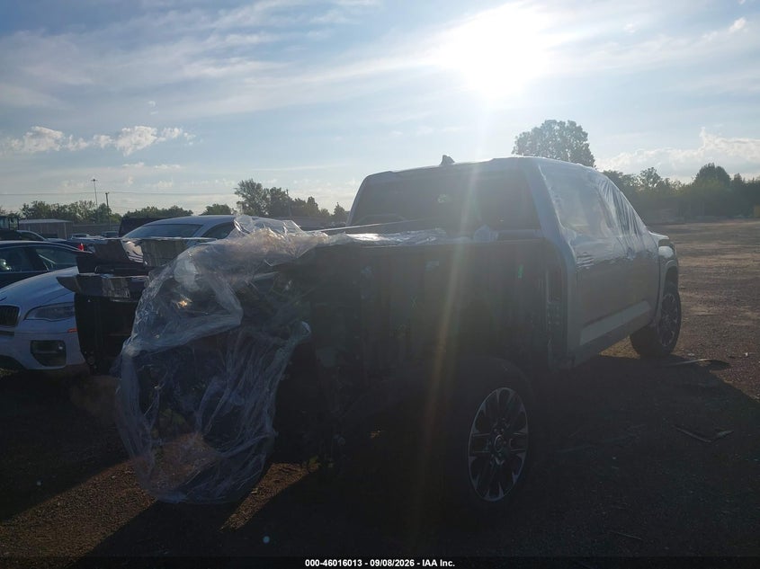 TOYOTA TUNDRA - zdjęcie 6