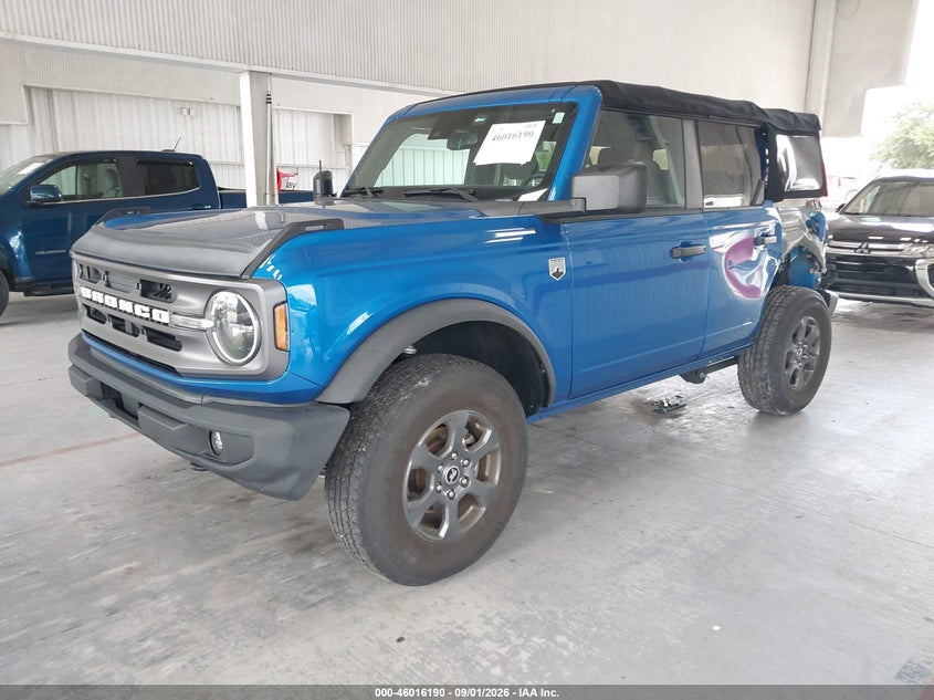 Фото 2 - FORD BRONCO