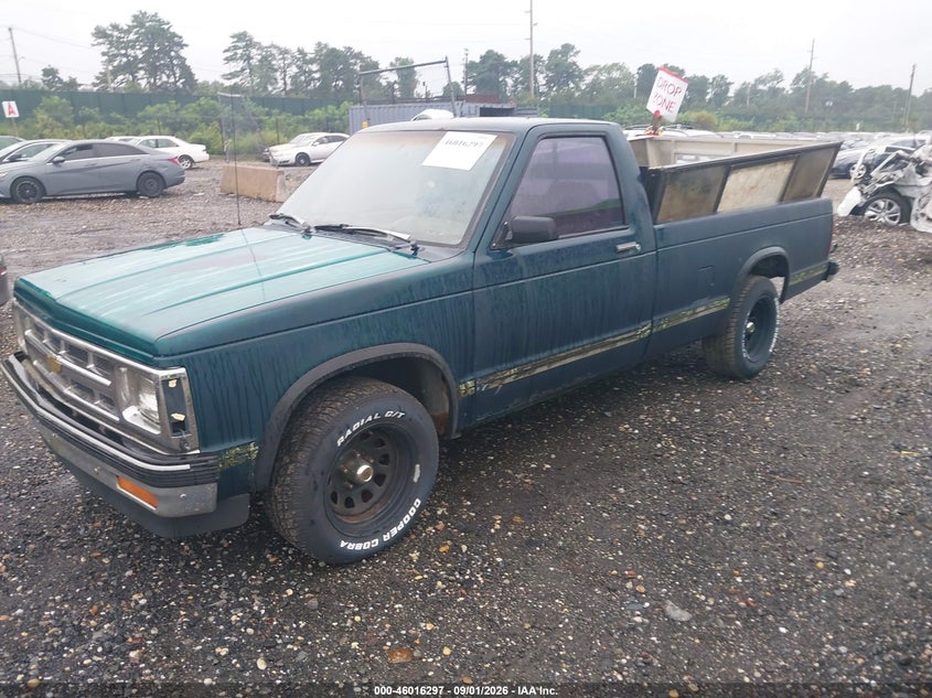 1993 CHEVROLET S TRUCK auction photo 2