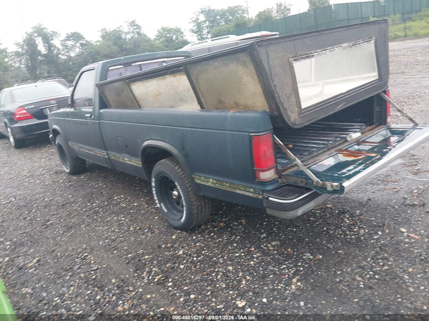 1993 CHEVROLET S TRUCK auction photo 3