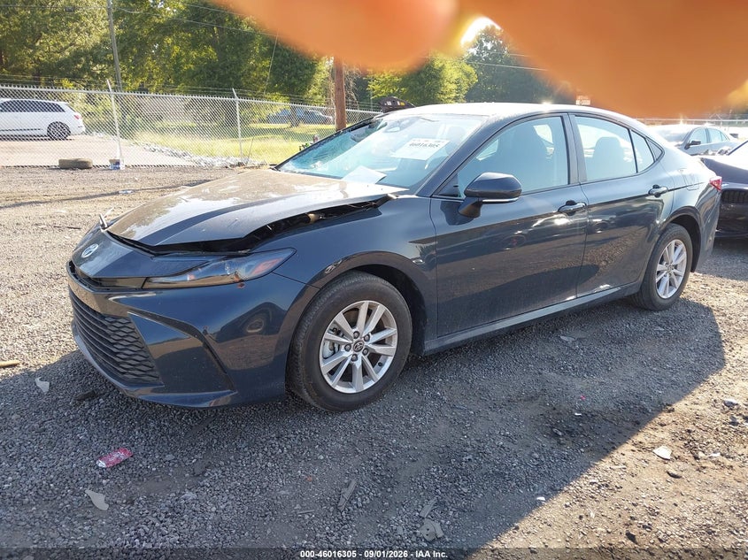 TOYOTA CAMRY - zdjęcie 2