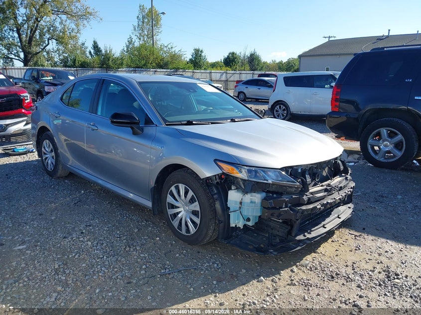 Vin: 4t1c31ak9lu532950, lot: 46515746, toyota camry le hybrid 2020 img_1