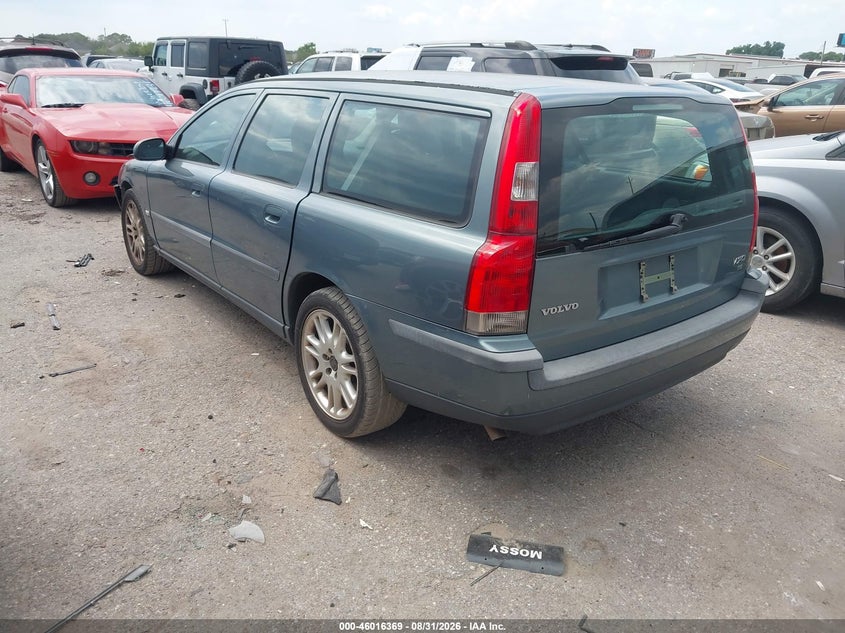 2001 VOLVO V70 auction photo 3