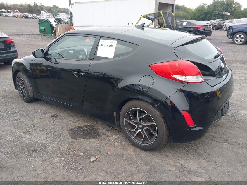 2013 HYUNDAI VELOSTER auction photo 3