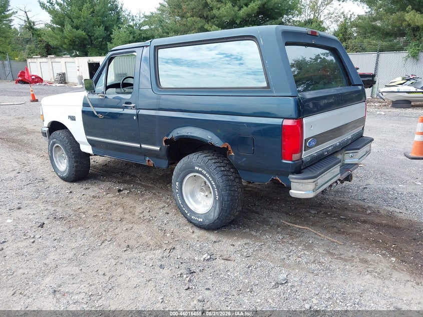 1995 FORD BRONCO auction photo 3