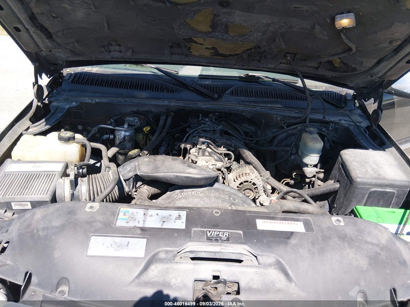 2002 GMC SIERRA PICKUP 5.3L V-8 REGULAR , 285HP