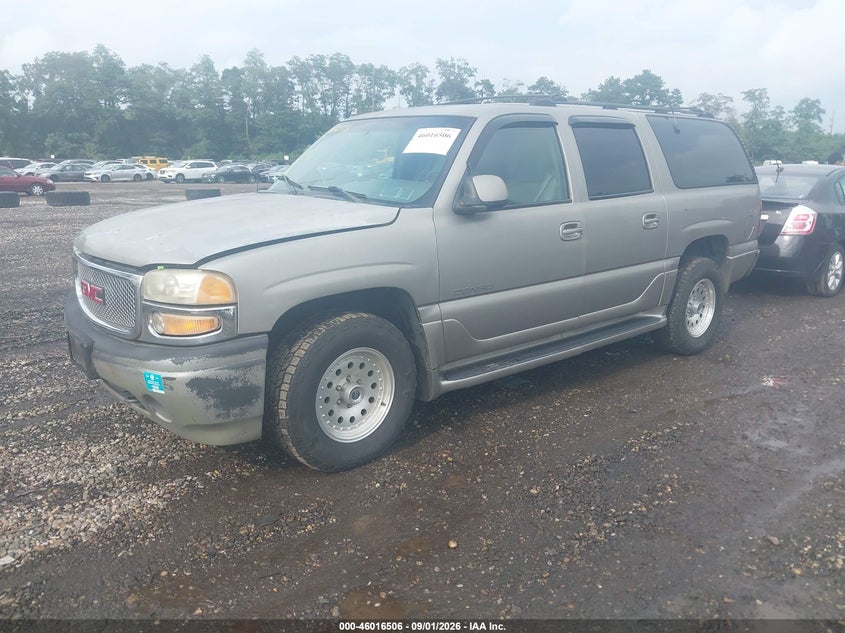 2001 GMC YUKON XL 1500 auction photo 2