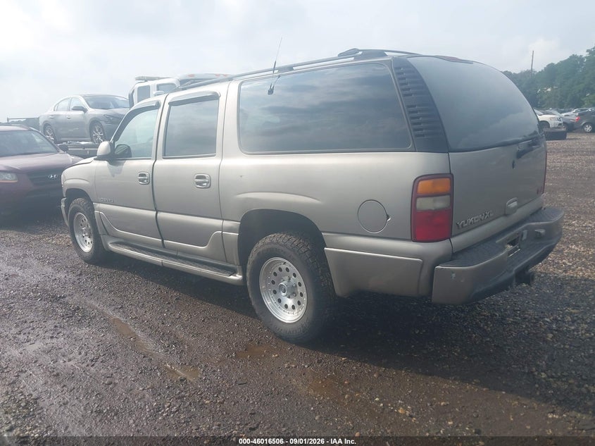 2001 GMC YUKON XL 1500 auction photo 3