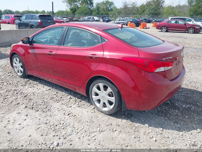 2013 HYUNDAI ELANTRA auction photo 3