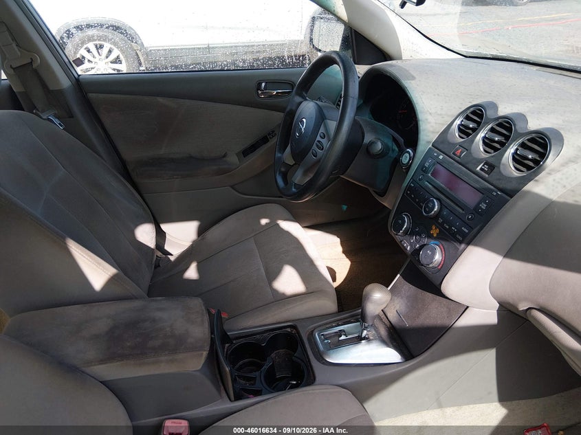 2010 NISSAN ALTIMA auction photo 5