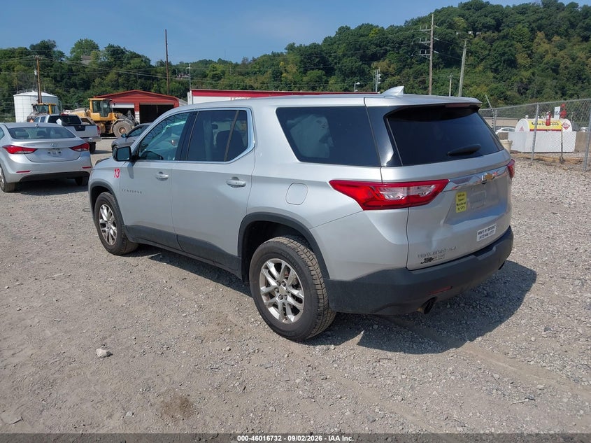 2020 CHEVROLET TRAVERSE auction photo 3