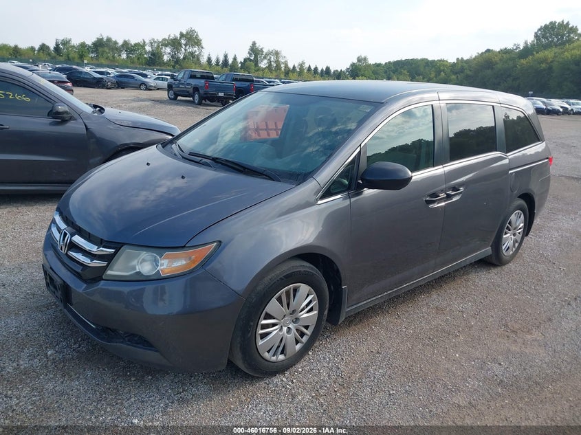 2015 HONDA ODYSSEY auction photo 2