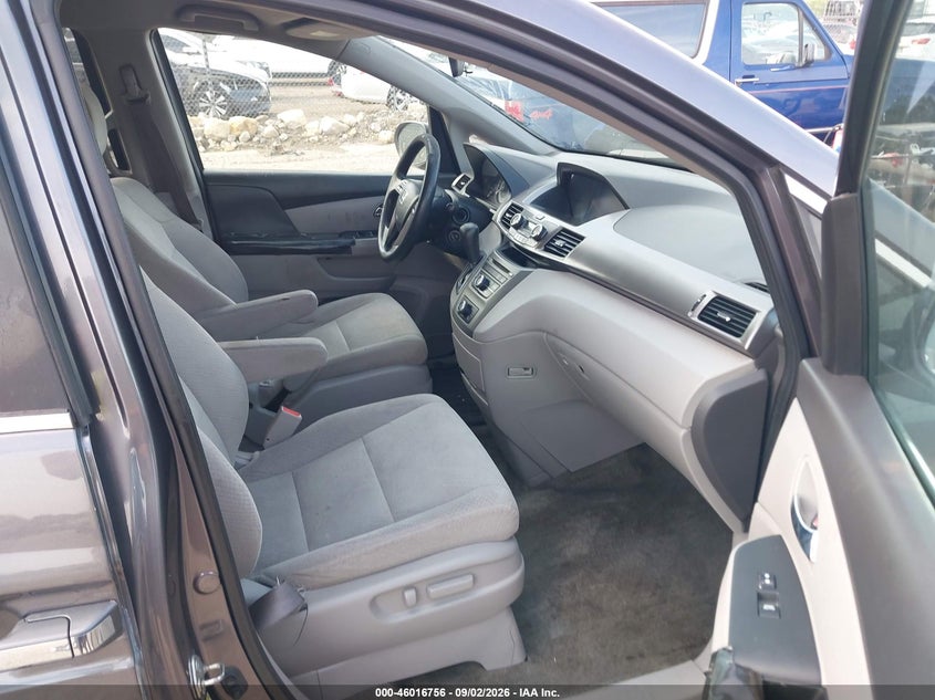 2015 HONDA ODYSSEY auction photo 5