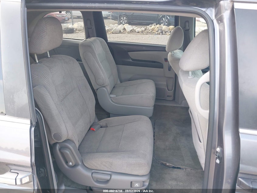 2015 HONDA ODYSSEY auction photo 8