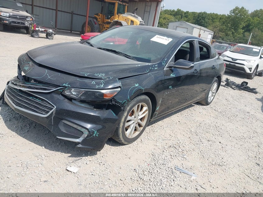 2017 CHEVROLET MALIBU auction photo 2