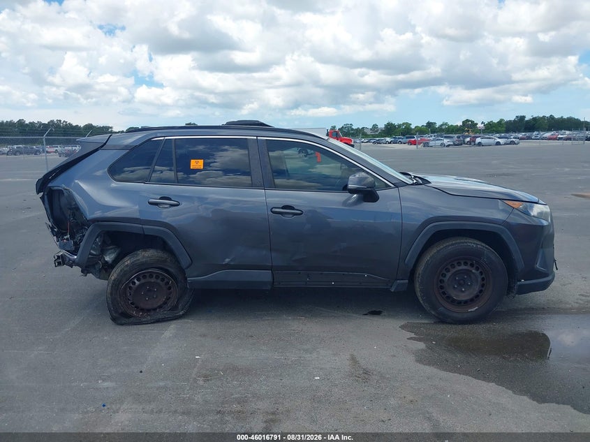 Photo 14 - TOYOTA RAV4