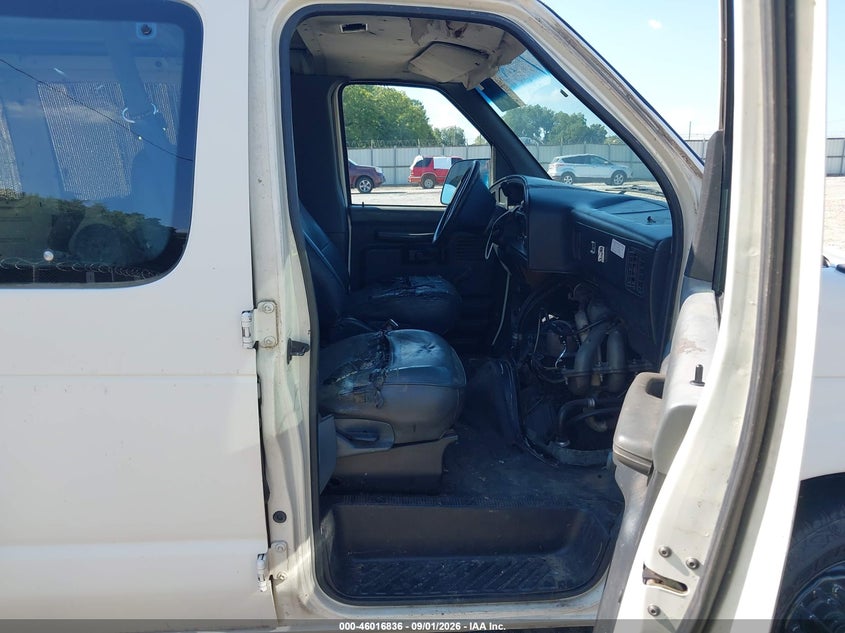 1994 FORD ECONOLINE auction photo 5
