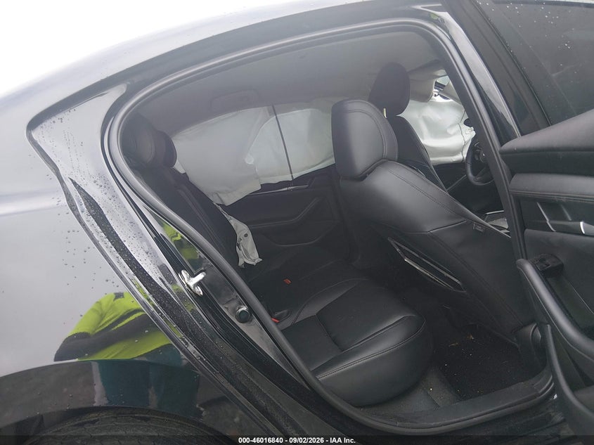 MAZDA MAZDA3 - zdjęcie 8