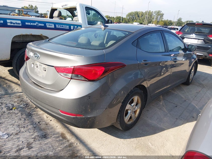 2014 HYUNDAI ELANTRA auction photo 4