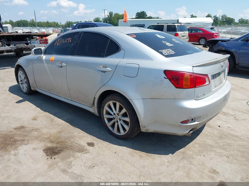 2010 LEXUS IS 250 auction photo 3
