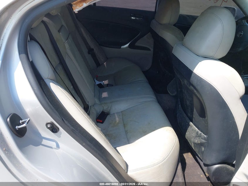 2010 LEXUS IS 250 auction photo 8
