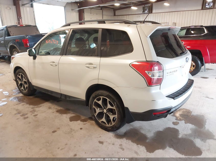 2015 SUBARU FORESTER auction photo 3